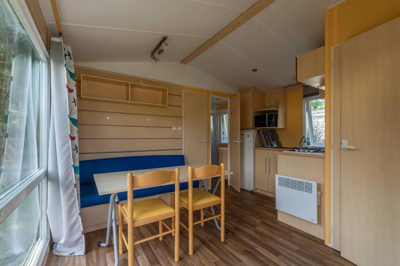 Kemping Camping-Gites Au Songe Du Valier Seix Franciaország